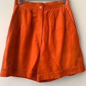 Danier 80s Suede High-Waist Orange Shorts